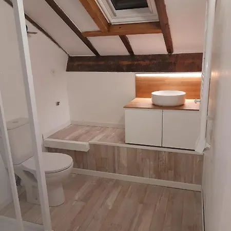 Agur Maitea 比亚里茨