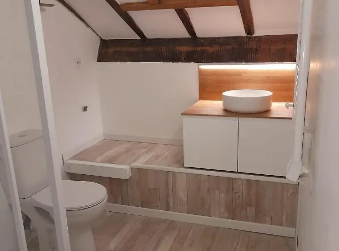 Agur Maitea 比亚里茨